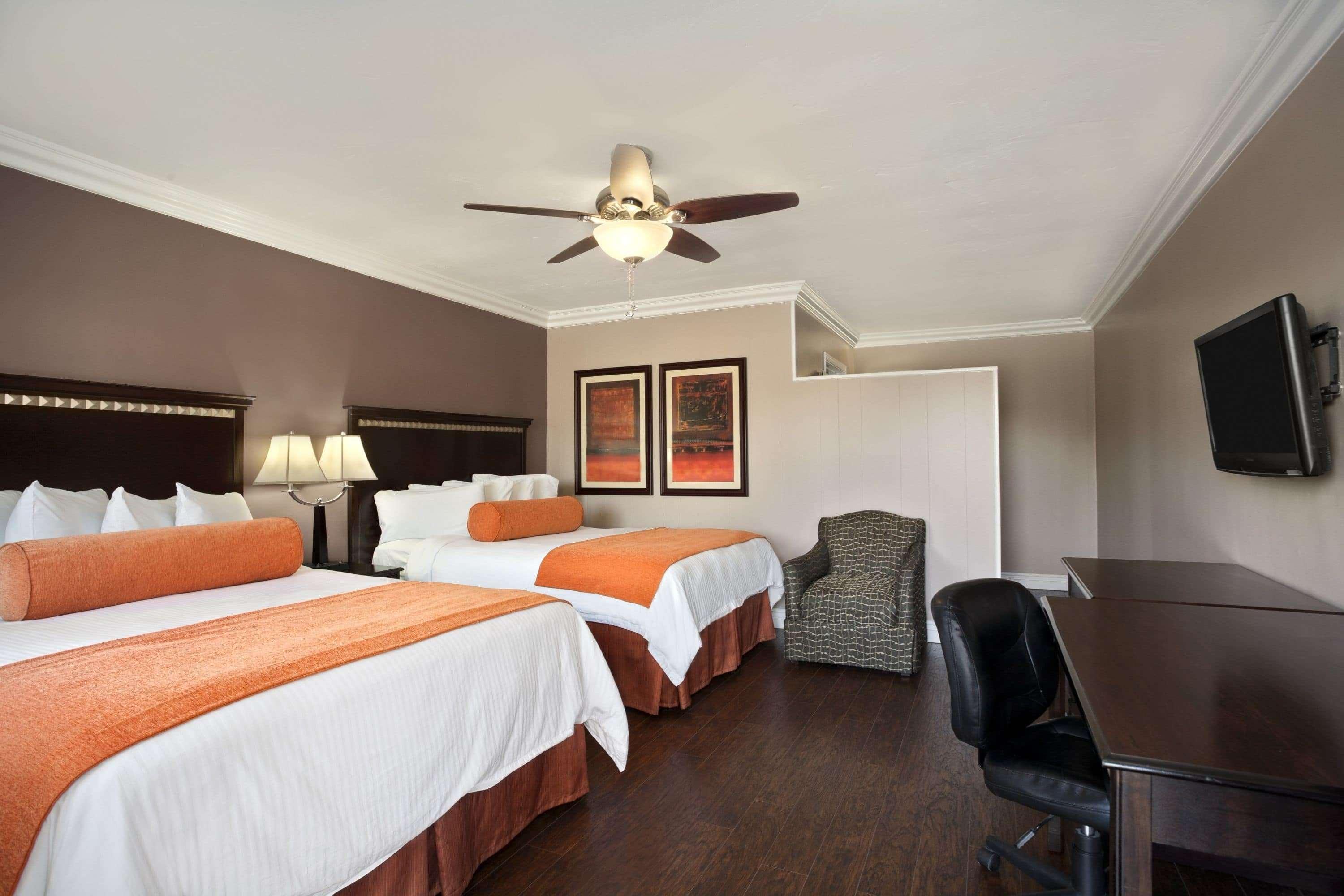 Travelodge By Wyndham Santa Maria Esterno foto