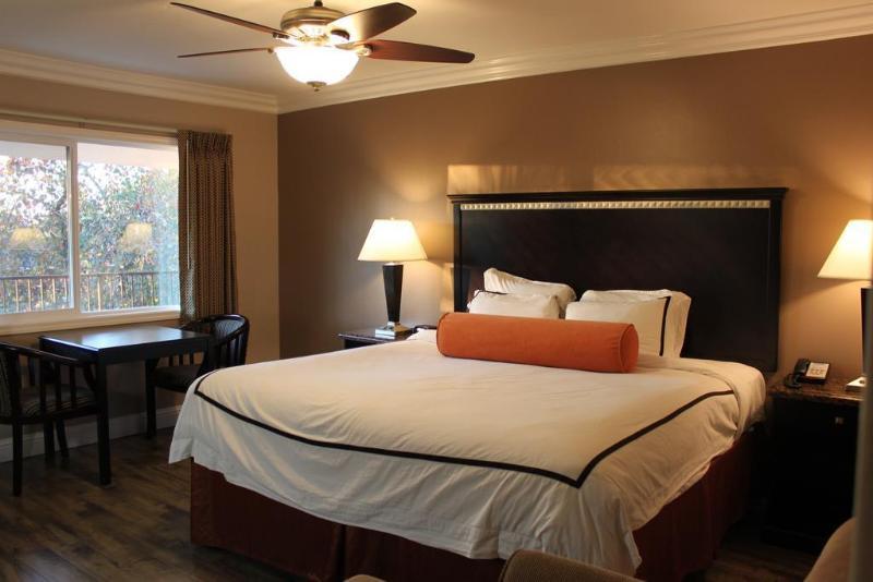 Travelodge By Wyndham Santa Maria Esterno foto