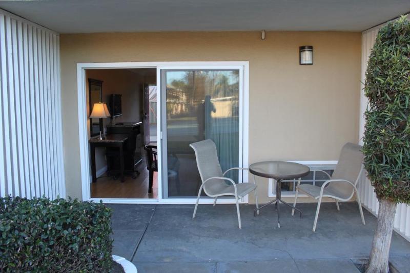Travelodge By Wyndham Santa Maria Esterno foto